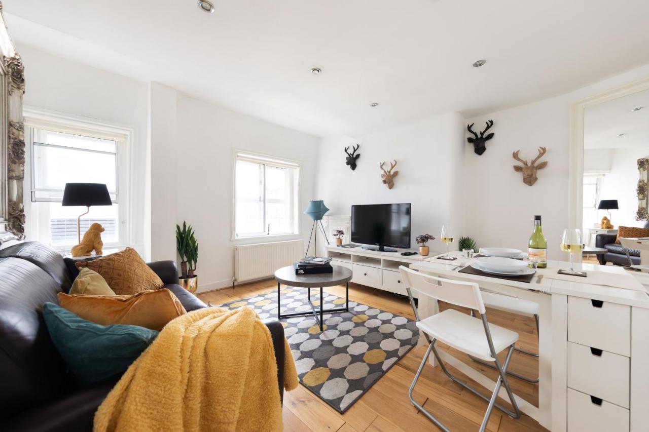 Spacious 1 Bed Oxford Street Apartment - Sleeps 4 런던 외부 사진
